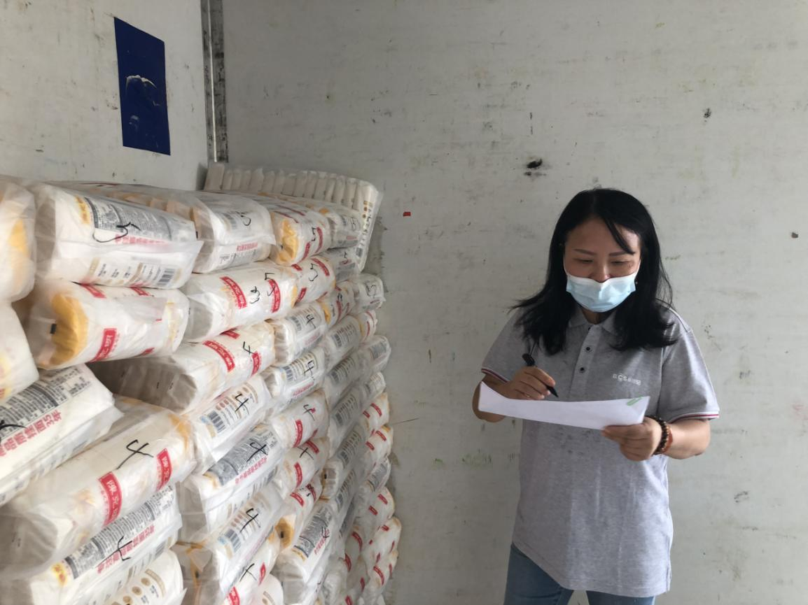 守望相助 共克时艰——湖南长银五八消费金融股份有限公司向张家界捐赠生活物资